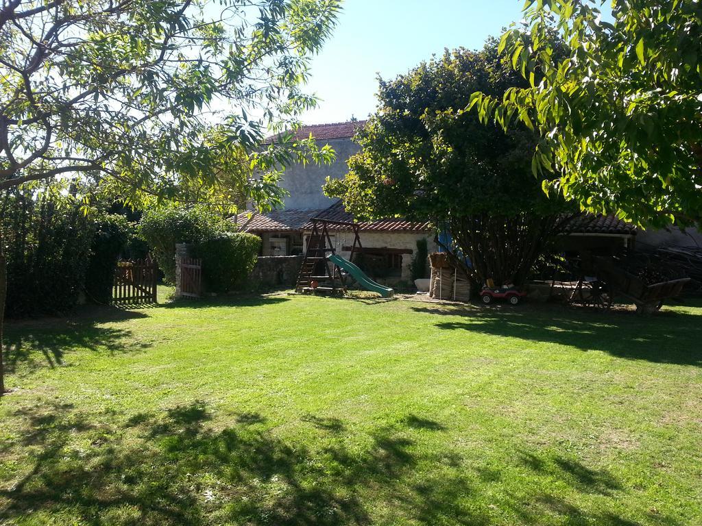 Grange Voutee Avec Jardin Villa Mane  Exteriör bild
